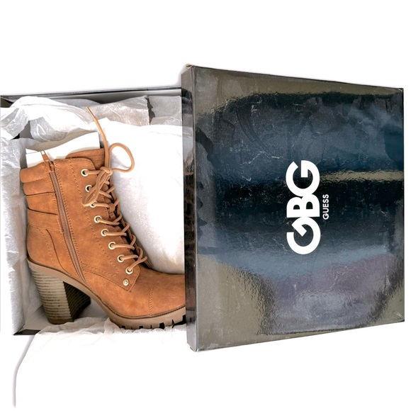 GUESS Jaydyn Combat Boot, Light Brown, Size 7.5 - Picture 7 of 8